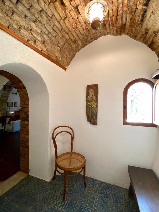 Villa Tana Pacenzia 切法卢 外观 照片