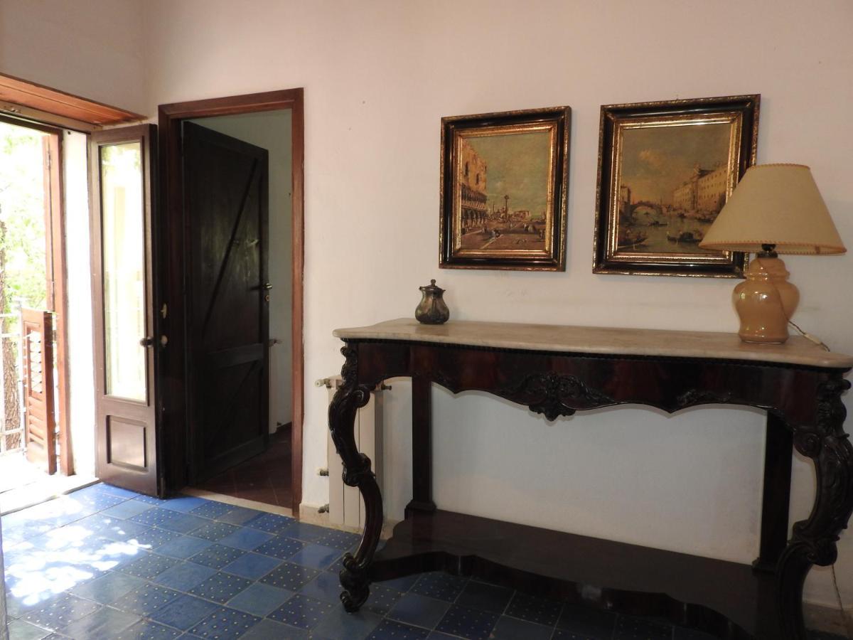 Villa Tana Pacenzia 切法卢 外观 照片