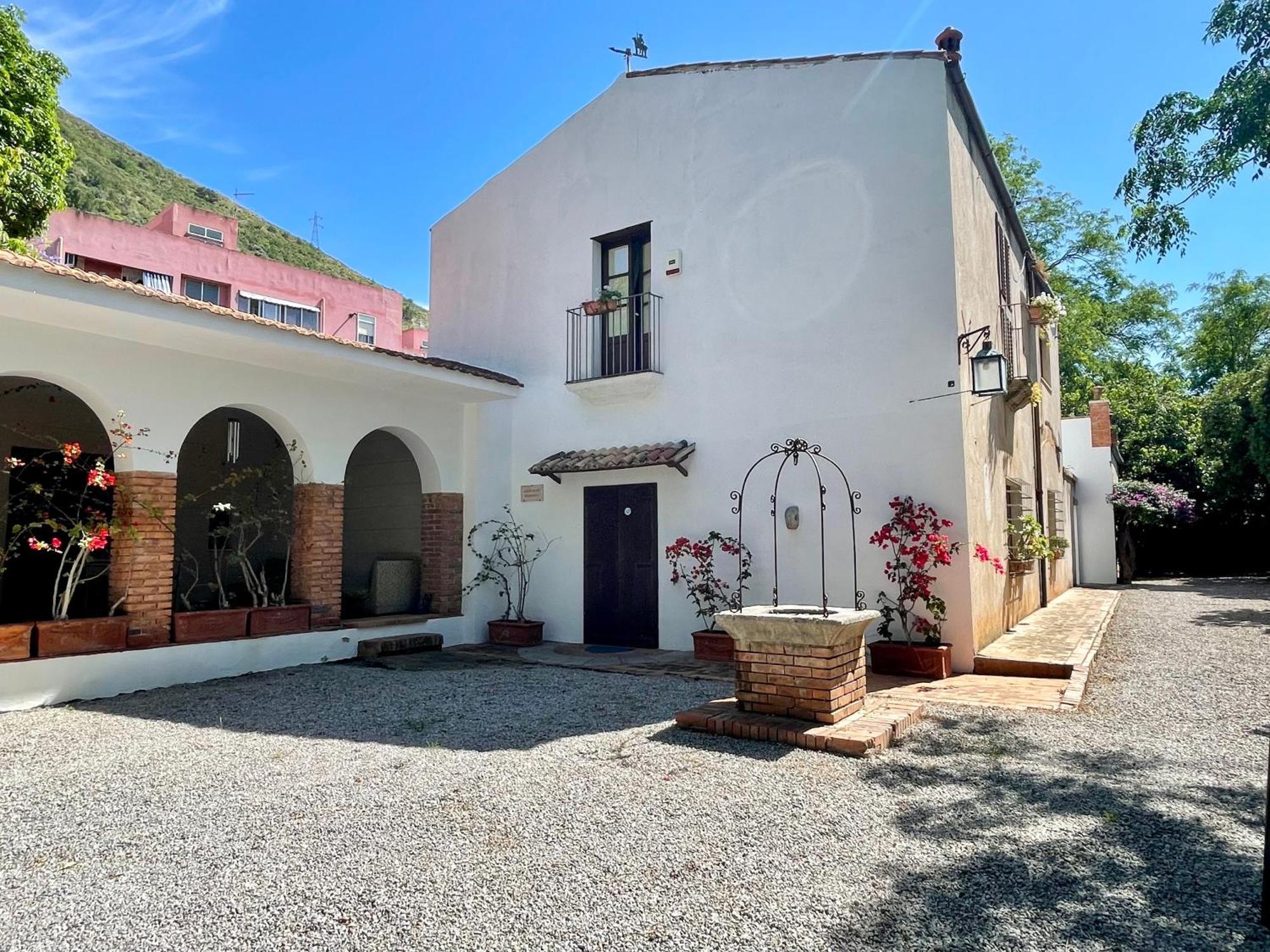 Villa Tana Pacenzia 切法卢 外观 照片