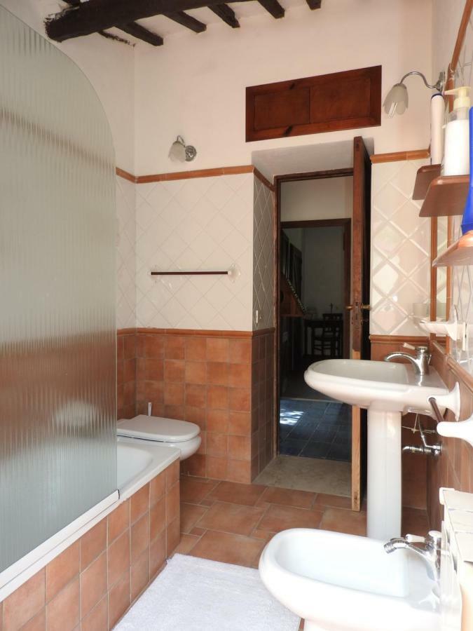 Villa Tana Pacenzia 切法卢 外观 照片